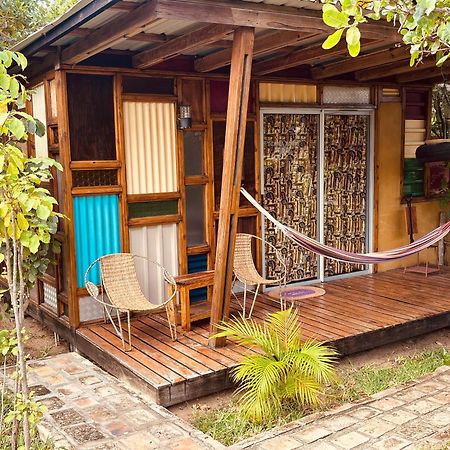 Mozambeat Motel Tofo Exterior photo
