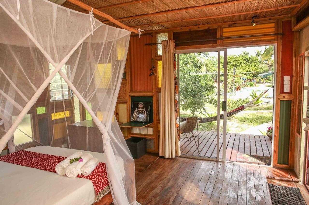 Mozambeat Motel Tofo Exterior photo