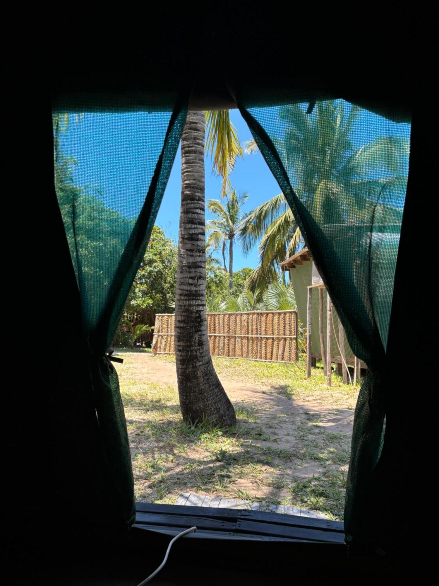Mozambeat Motel Tofo Exterior photo