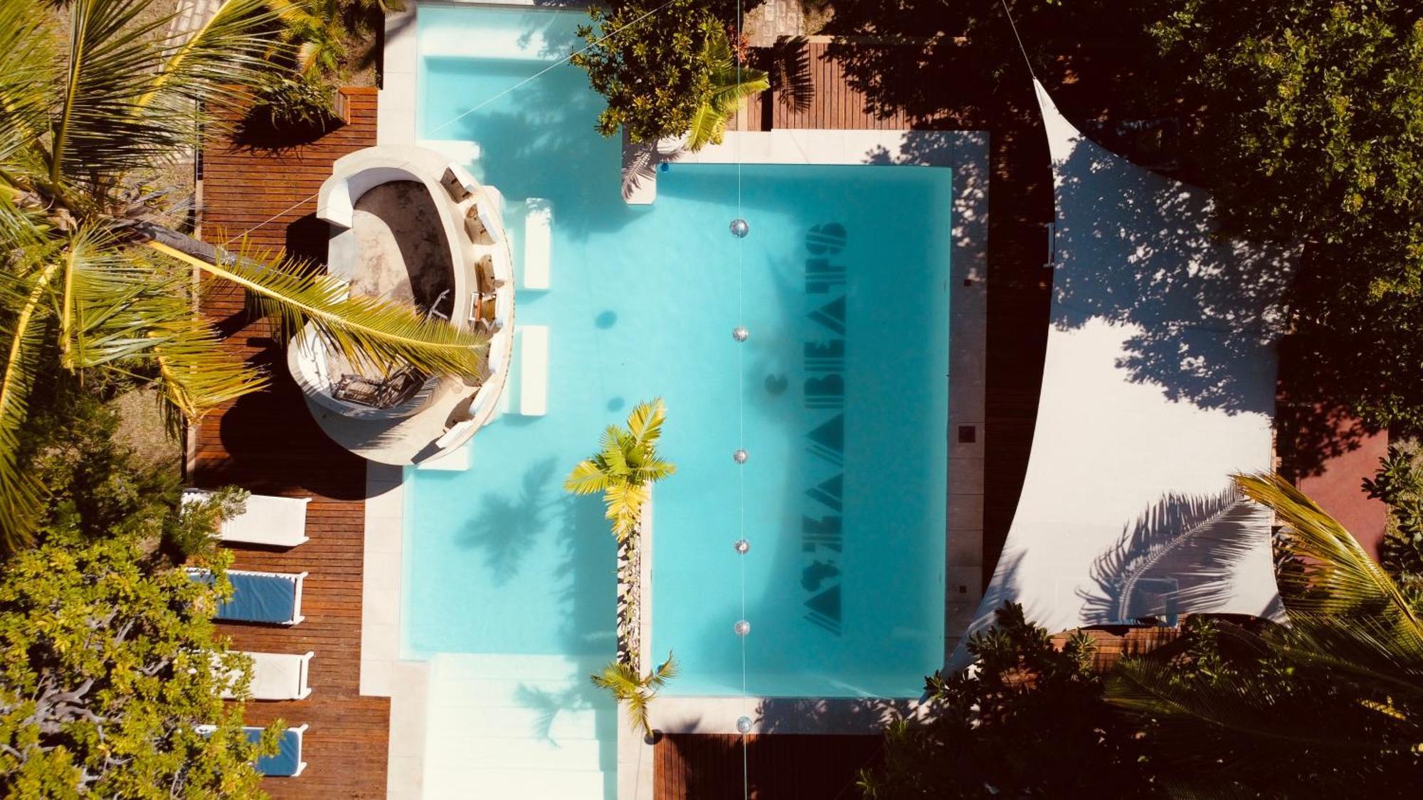 Mozambeat Motel Tofo Exterior photo